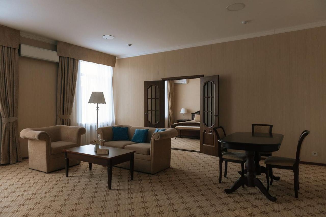 Hotel Medeu à Kostanay Extérieur photo