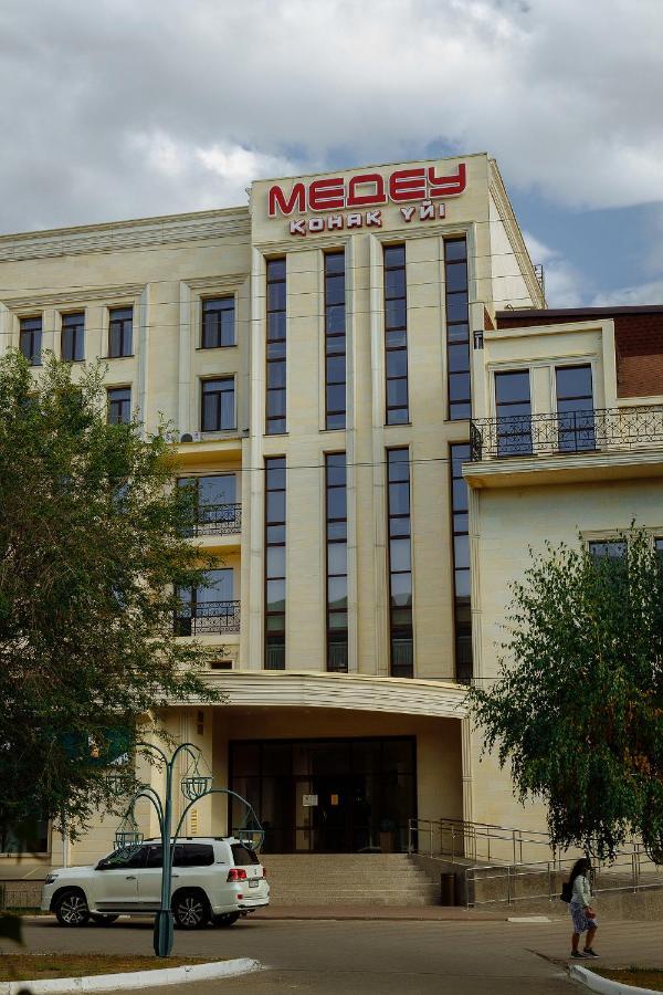 Hotel Medeu à Kostanay Extérieur photo